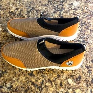 BuRuiJing Mens Size 275/ 10-1/2 US